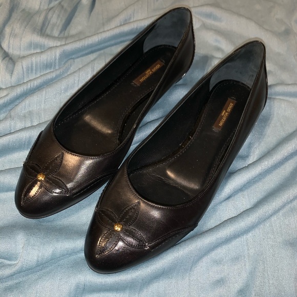 LOUIS VUITTON• Monogram Flower. Flats/ size 38!! - Picture 3 of 9